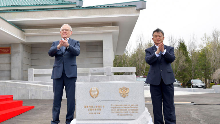 https://www.salarnews.in/public/uploads/images/newsimages/maannewsimage01052025_132531_Story Hero Image (19).png